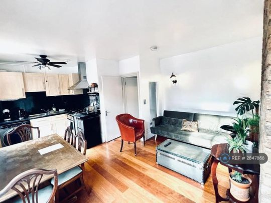 1 bedroom flat to rent - Photo 1