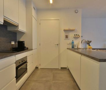 2-slaapkamer appartement met garage in centrum Beveren! - Foto 1