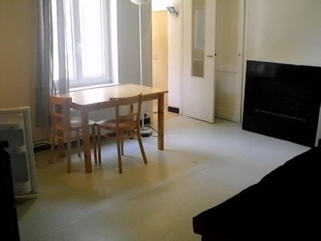 Appartement à Louer à LILLE 580 € - Photo 4