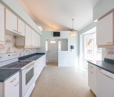 For Lease - 69 Lawson Road Unit# Main, Toronto, Ontario - Photo 4