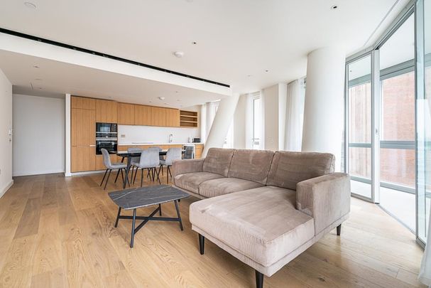 3 bedroom flat to rent - Photo 1
