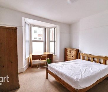 1 bedroom in a house share to rent - Photo 3