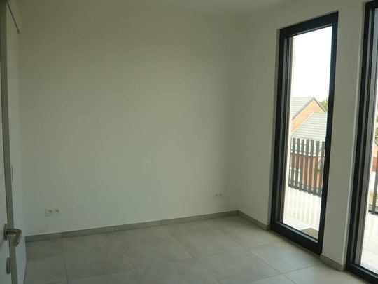 Appartement te huur - Photo 1