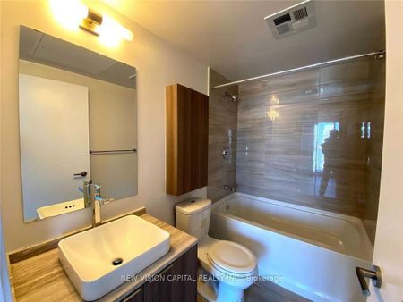 For Lease - 11 Wellesley Street Unit# 3908, Toronto, Ontario - Photo 4