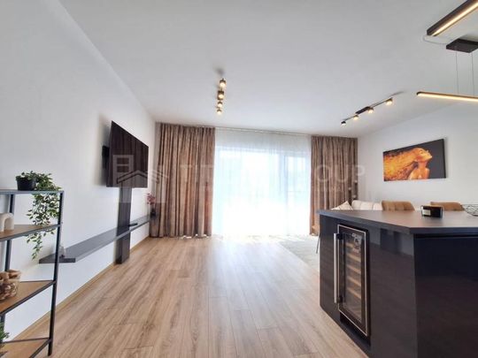 Apartament de lux, parcare inclusa SHORT / LONG TERM - Fotografie 1