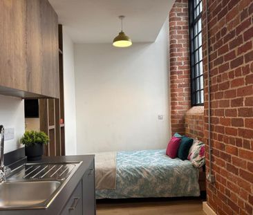 1 bedroom private hall to rent - Photo 3