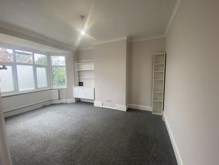 3 bedroom apartment to rent - Photo 5