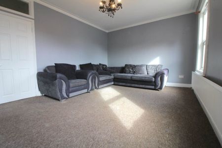 Price £2,500 pcm - Available 16/03/2026 - Unfurnished - Photo 2