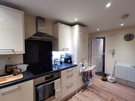 1 bedroom apartment to rent - Photo 3