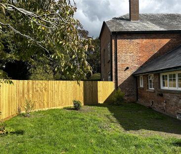 2 bedroom semi-detached house to rent - Photo 3