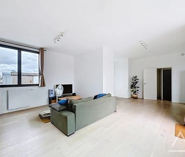 Appartement te huur - foto 2