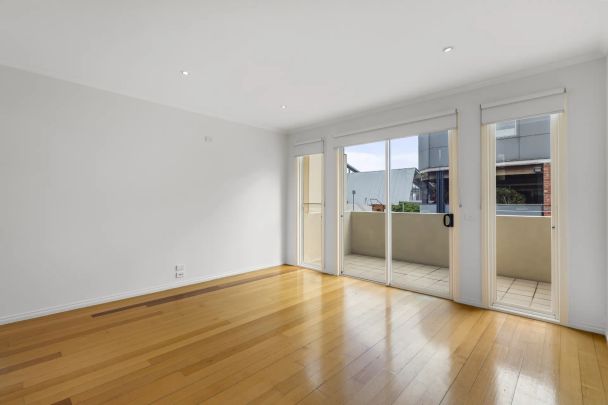 Live the Richmond Dream- Modern Comfort, a Sun-Filled Balcony, and the Best of Melbourne Right at Your Doorstep! - Photo 1