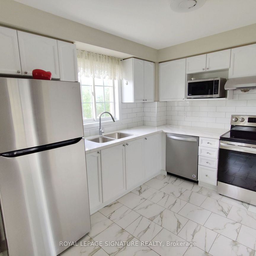 For Lease - 1525 South Parade Court Unit# 33, Mississauga, Ontario - Photo 1