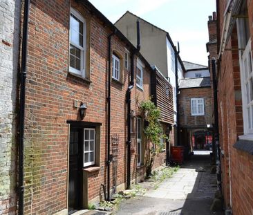 2 bedroom cottage to rent - Photo 1