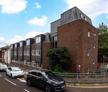 Studio to rent - Photo 5