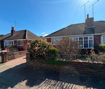 Bardsway Ave, Blackpool, FY3 - Photo 1