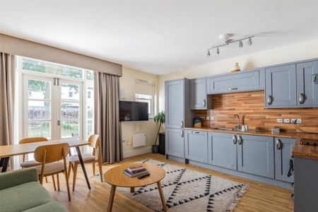 Cathedral Road, Pontcanna - Photo 2