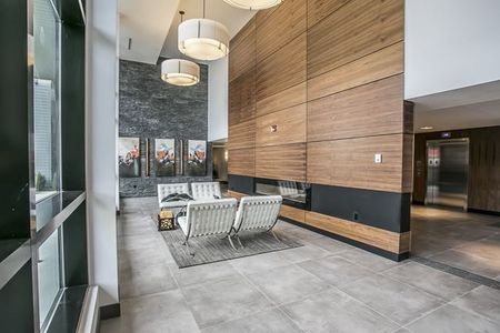 For Lease - 3170 Erin Mills Parkway Unit# 310, Mississauga, Ontario - Photo 3