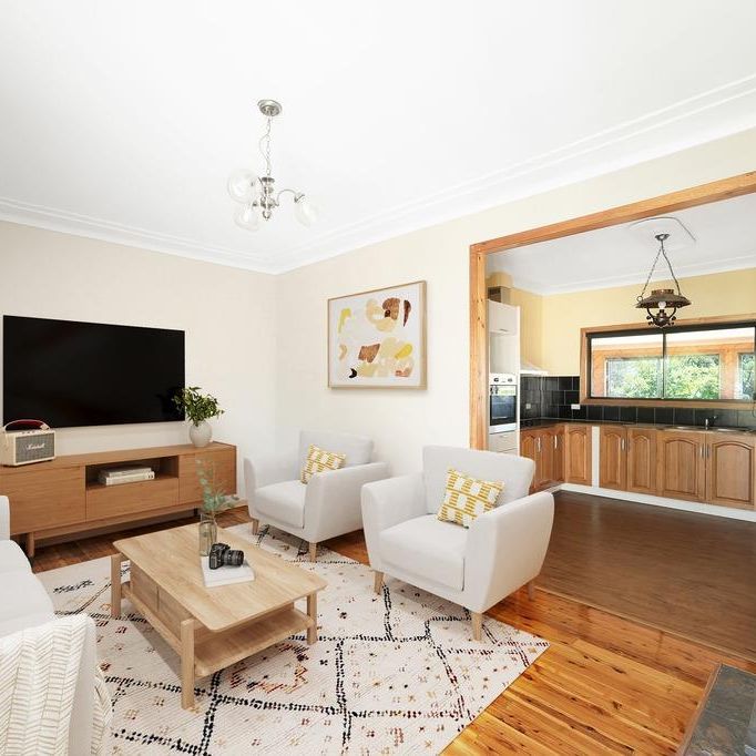 127 Waminda Ave, Campbelltown NSW 2560 - House For Rent | Domain - Photo 1