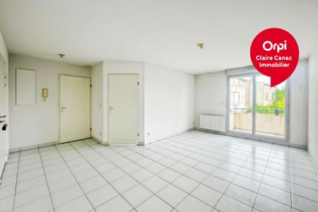 Location Appartement 2 pièces 45m² LABRUGUIERE 81290 - Photo 5