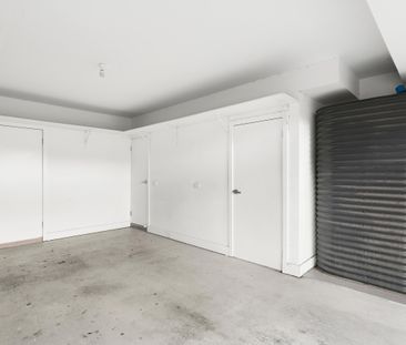 Stylish and Convenient Townhouse in Glenroy - Photo 5