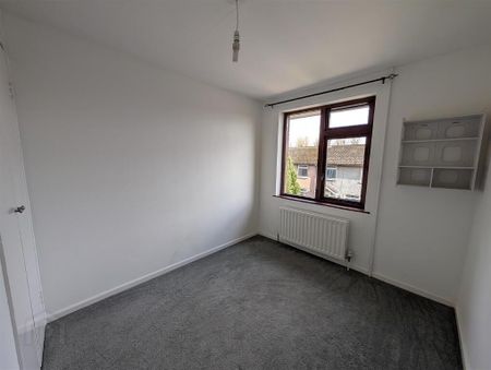 155 Dunclug Gardens, Ballymena, BT43 6NR - Photo 3