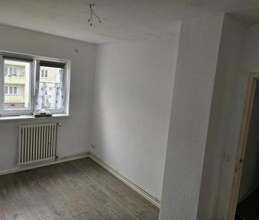 Nachmieter gesChristian für 2,5 Zimmer Wohnung In Hakenfelde. - Foto 1