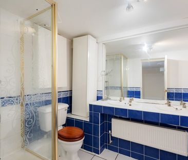 3 Bed Flat - Photo 6