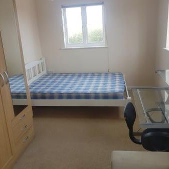 Mosquito Way, Hatfield, AL10 - Photo 1