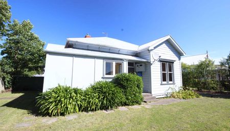 FOUR BEDROOMS, STUDENT RENTAL, HOKOWHITU - Photo 5