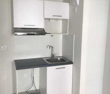 Location Appartement 2 pièces 39m² MARSEILLE 4ème - Photo 1