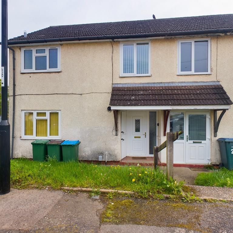 3 bedroom end of terrace house to rent - Photo 1