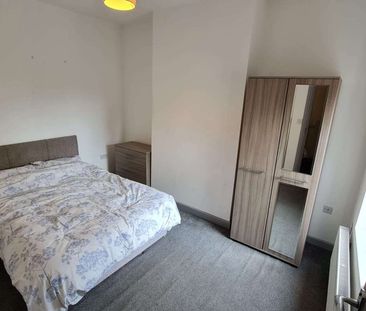 Rigg Street Room 2 - Photo 5