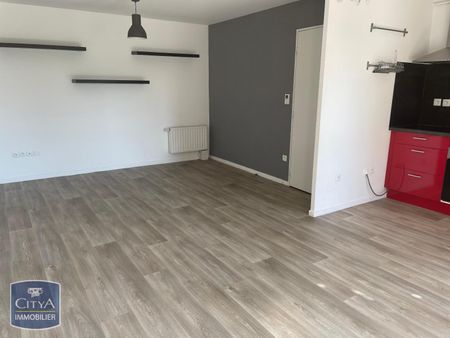 Location Appartement 2 pièces 47m² ROUBAIX 59100 - Photo 2