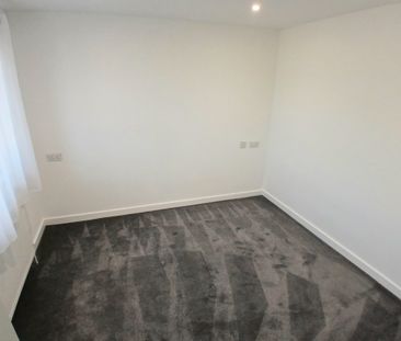 Telford Avenue, STEVENAGE - Photo 2