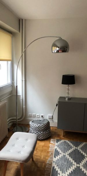 Appartement à louer, 2 pièces - Puteaux 92800 - Photo 1