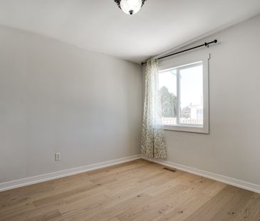 For Lease - 60 Fielding Crescent, Hamilton, Ontario - Photo 1