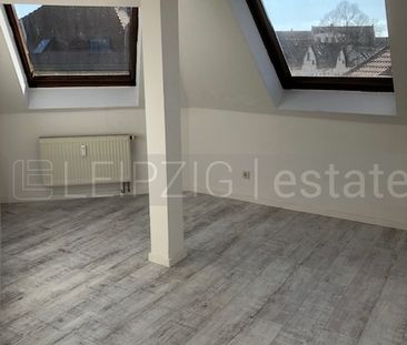 2 Zimmer im Dachgeschoss*Einbauküche - Foto 3