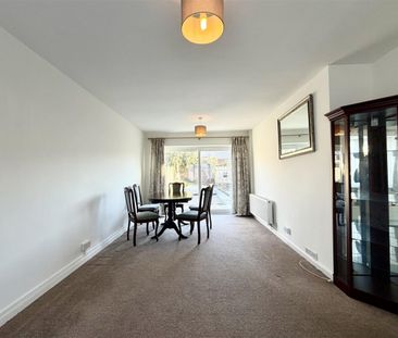 2 Bedroom House To Let - Photo 2