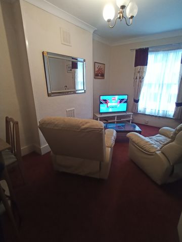 Aubert Park - Photo 4