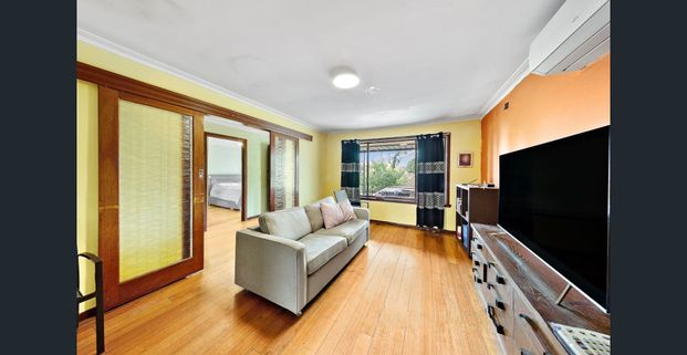 Charming Bedroom in St Albans | Shared Accommodation - Photo 1