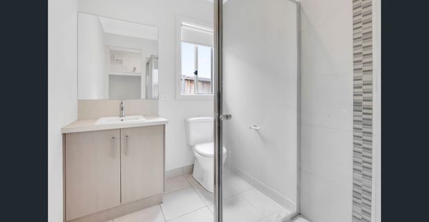 4 Bedroom in Merrifield Estate. - Photo 1