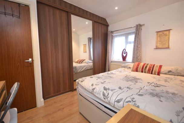 Salcombe Road, Reading, RG2 7LJ - Photo 1