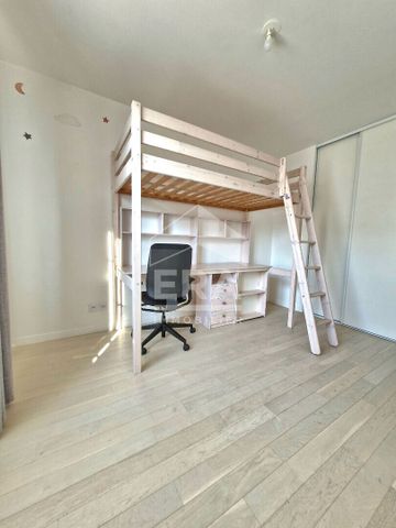 Appartement Courbevoie 3 pièce(s) 73.51 m2 - Photo 4