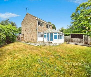 Woburn Avenue, Farnborough, GU14 - Photo 6