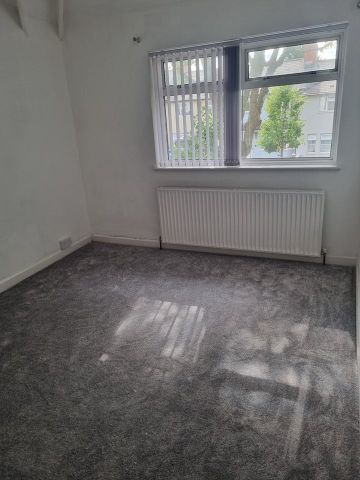Room in a Shared House, Leominster Road, B11 - Photo 4