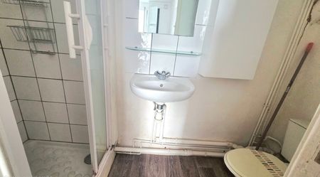 Location Appartement 1 pièce 29m² ORLEANS 45000 - Photo 3