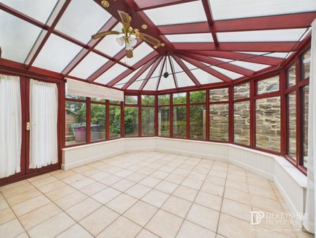 3 Bedroom Cottage - Photo 3
