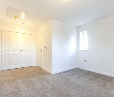 3 bedroom semi-detached house to rent - Photo 5