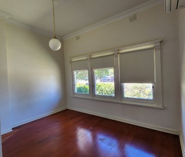 Williamstown North - Photo 3